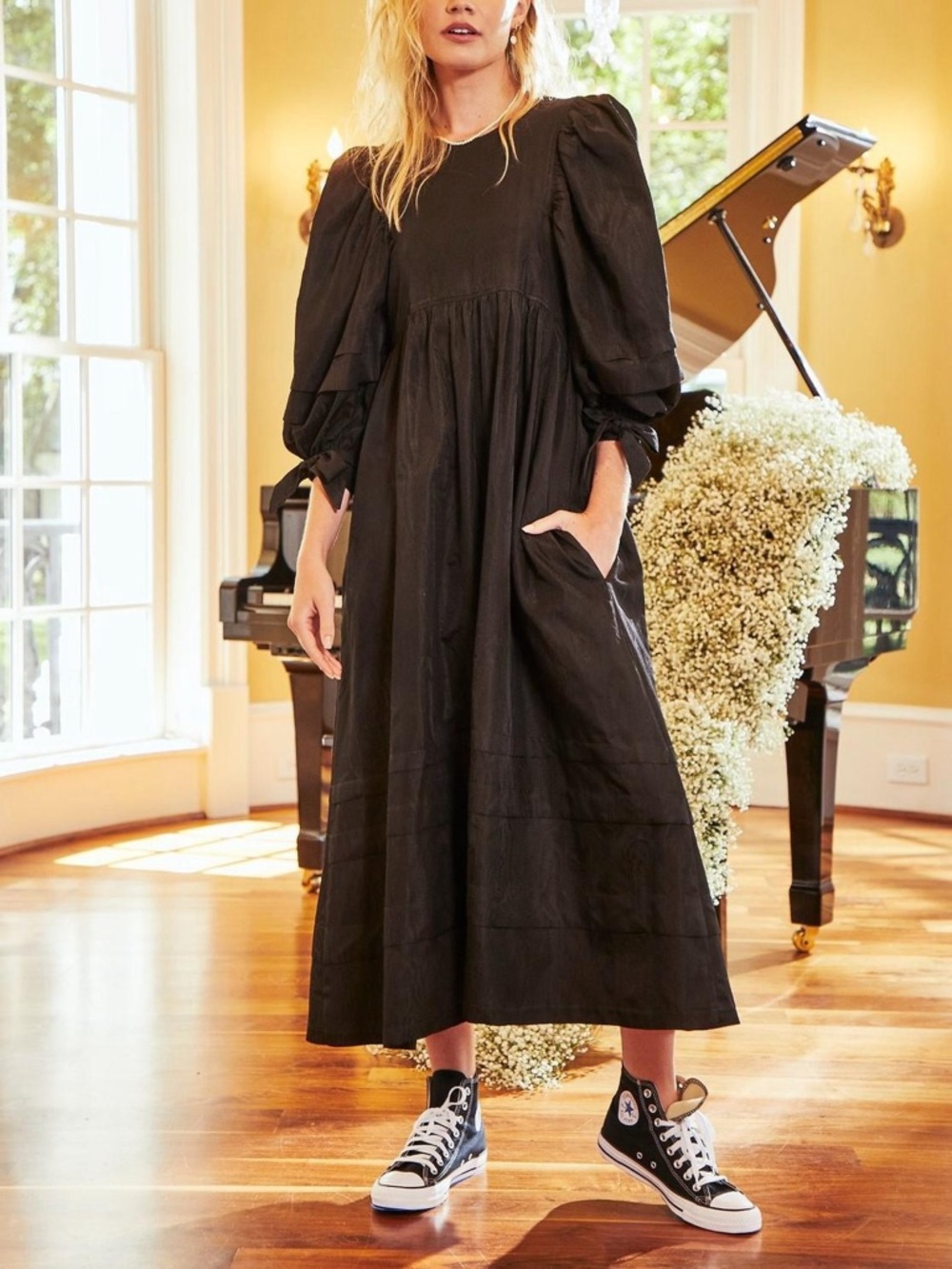 Hunter Bell
Bennett Balloon Sleeve Maxi Dress